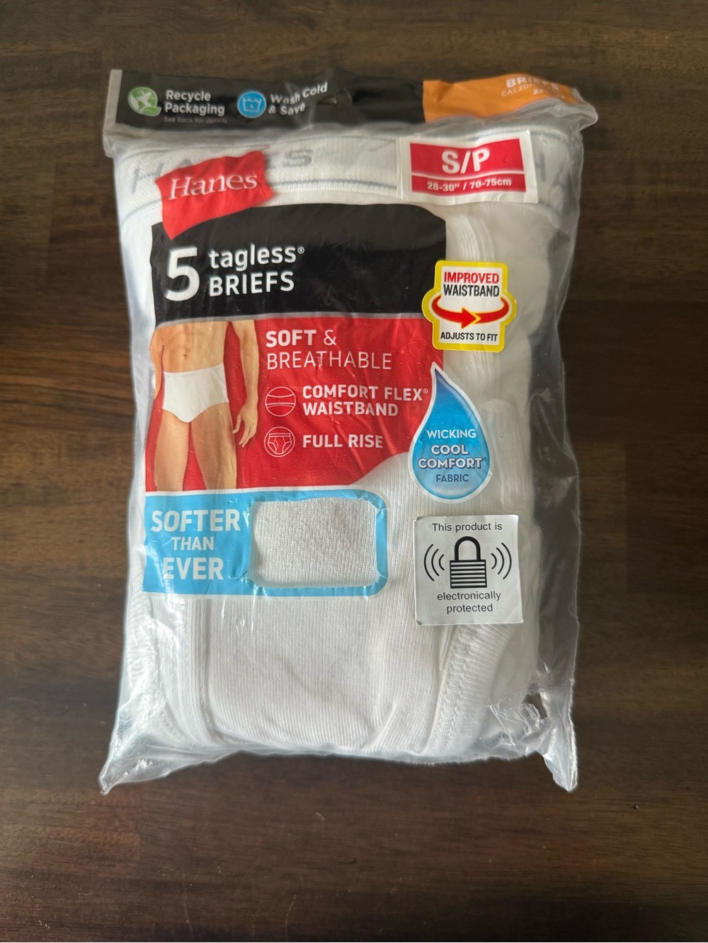 Hane Tagless Men`s Briefs Tighty Whitey Wicking Cool Comfort 5 Pair Size S NWT